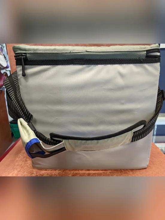 Arctic Zone Lunch Bag - Insulated - Used - Picture 2 of 14